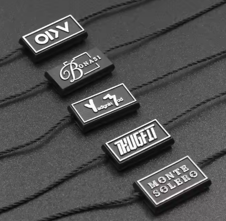 Customized gold logo, label design, plastic seal label, clothing plastic hang tag, with rope